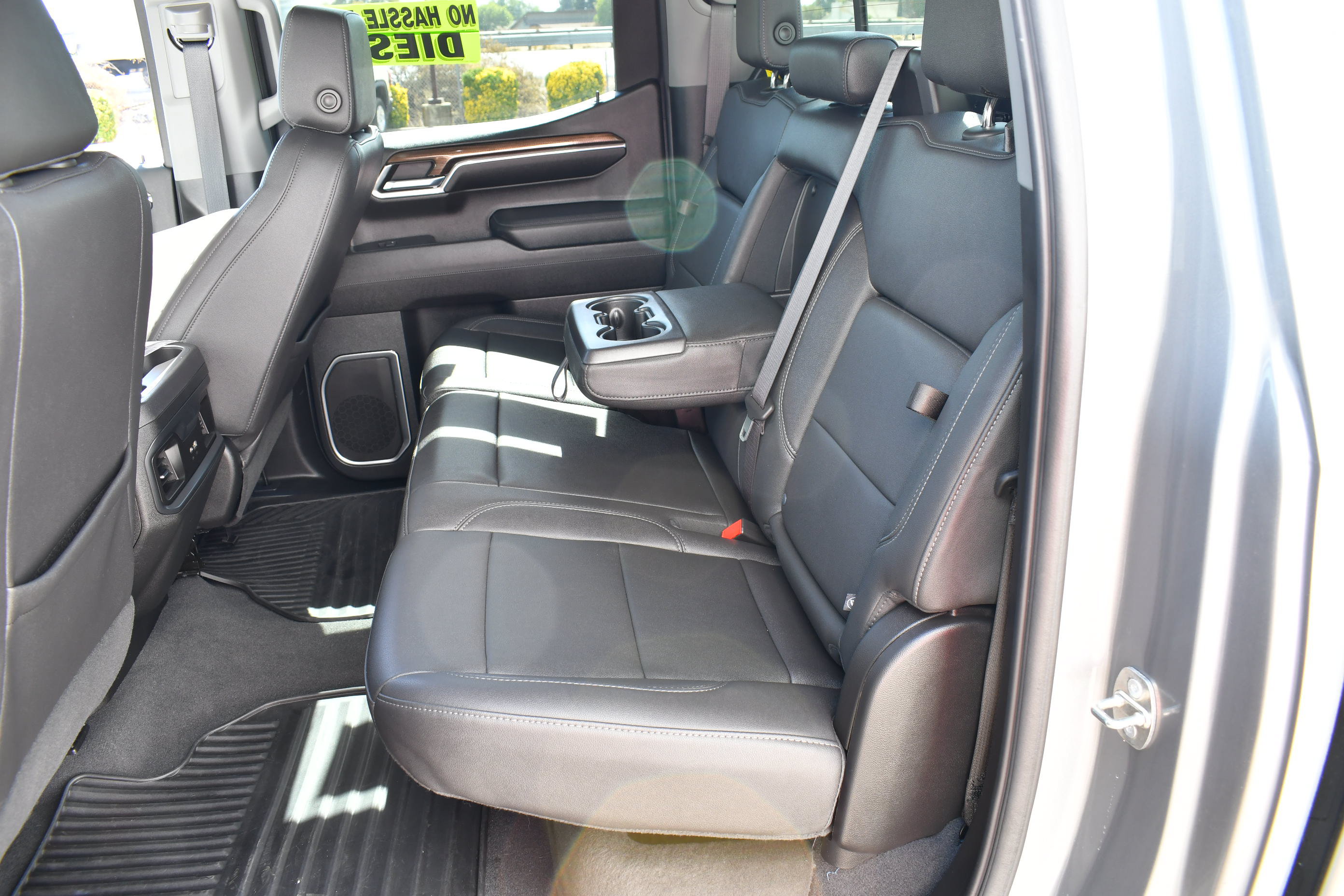 Used 2023 Chevrolet Silverado 1500 LT w/ Leather Package RWD image 21