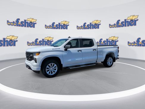 Used 2024 Chevrolet Silverado 1500 Custom image 4