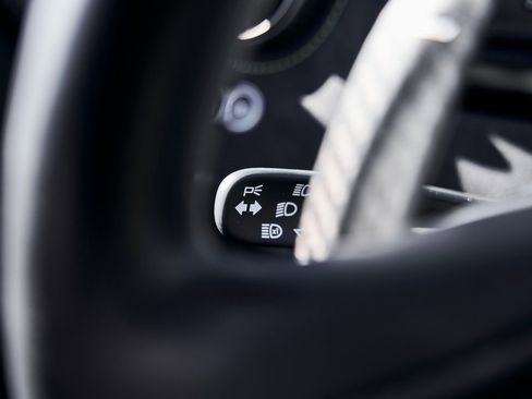 Used 2022 McLaren 720S image 59