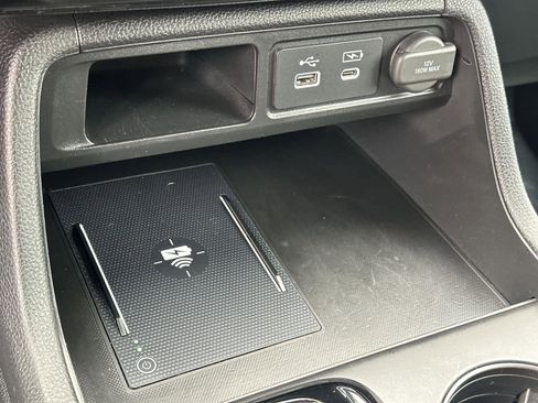 Used 2024 Honda Pilot TrailSport image 25