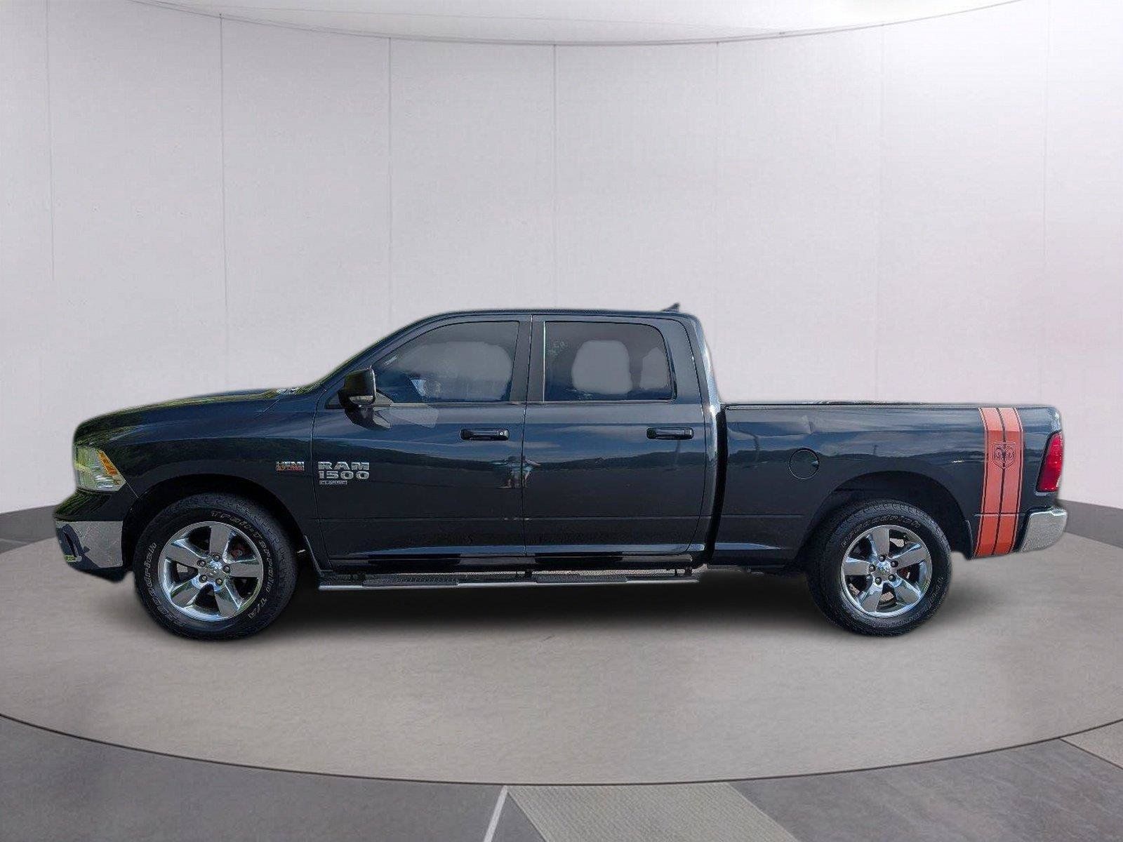 Used 2019 RAM 1500 Big Horn RWD image 2