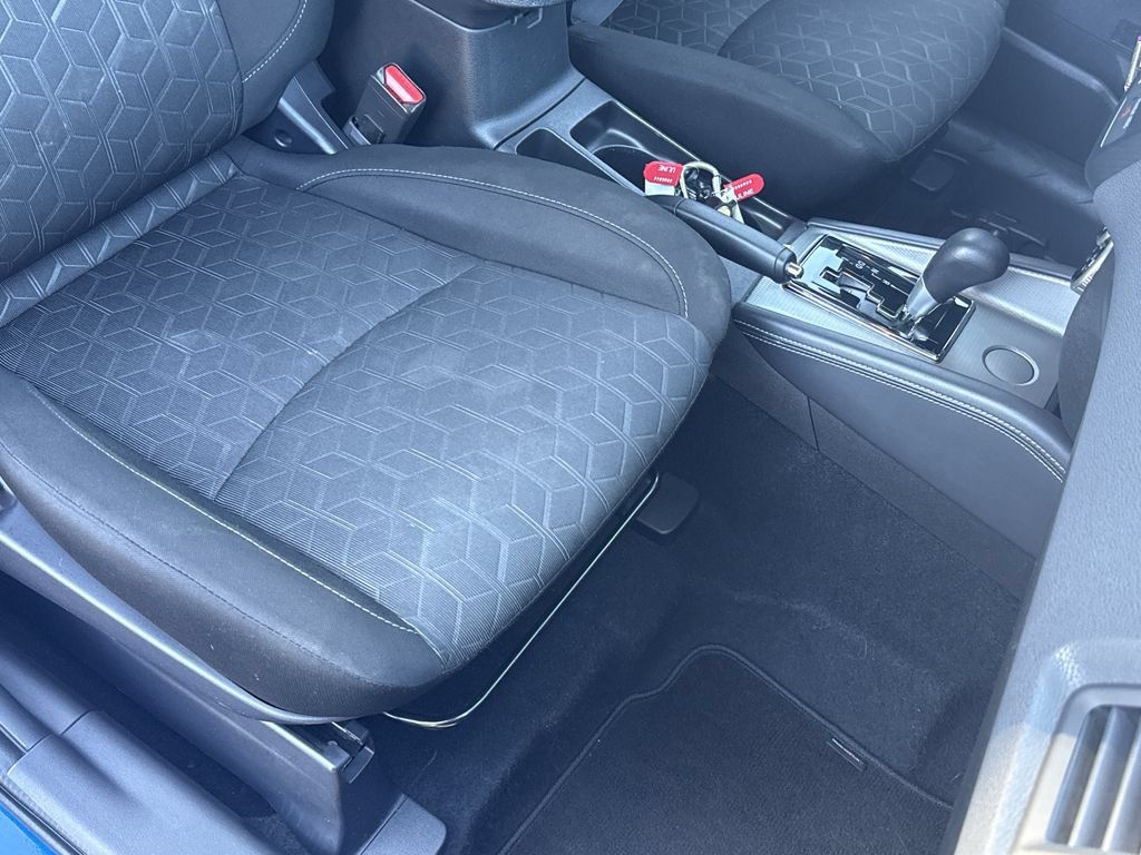 Used 2021 Mitsubishi Outlander Sport ES FWD image 31