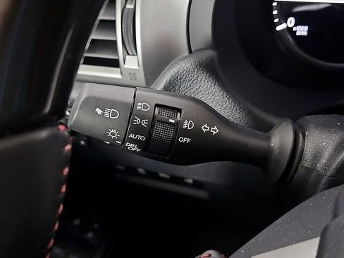 Used 2022 Lexus GX 460 Premium w/ Premium Package image 29