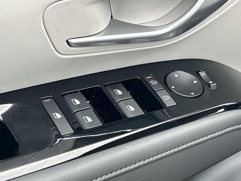 New 2026 Hyundai Tucson Limited FWD image 19