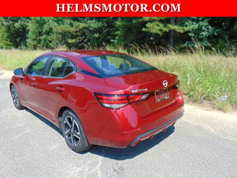 Used 2024 Nissan Sentra SV image 8