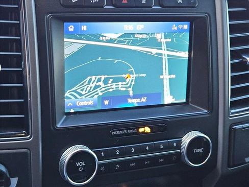 Used 2020 Ford Expedition XLT w/ Equipment Group 202A image 12