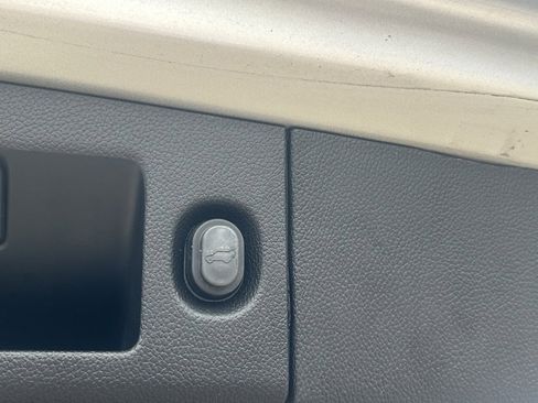 Used 2020 Chevrolet Tahoe LT image 9