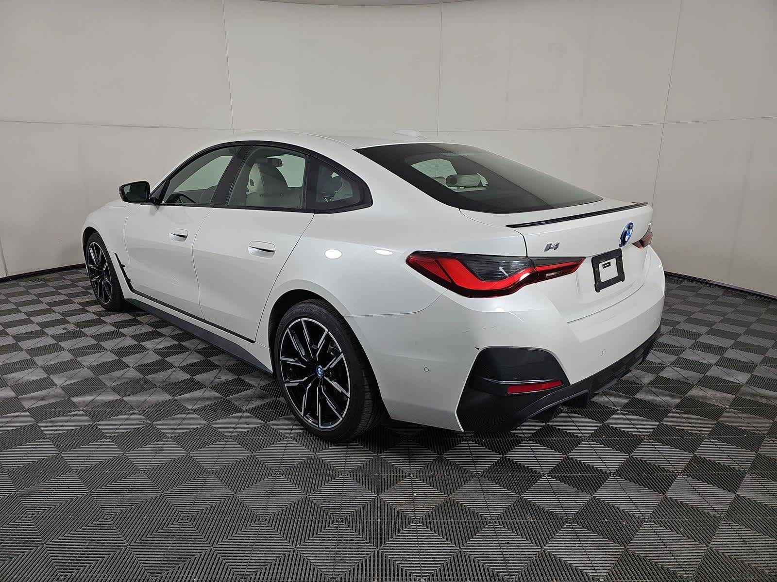 Used 2023 BMW i4 eDrive40 w/ M Sport Package RWD image 6