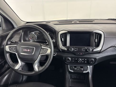 Used 2023 GMC Terrain SLT image 19