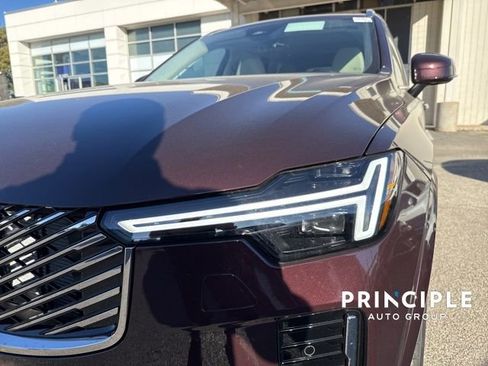 Used 2026 Volvo XC90 B6 Ultra w/ Lounge Package image 10