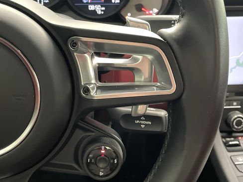 Used 2019 Porsche 911 Targa 4S image 34