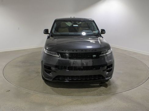 New 2026 Land Rover Range Rover Sport Dynamic SE image 8