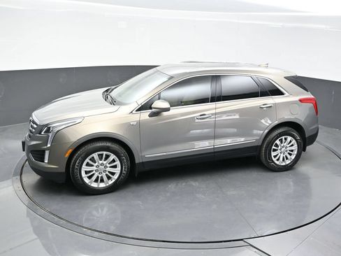 Used 2019 Cadillac XT5 AWD image 44