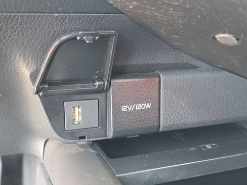 Used 2023 Toyota Camry XSE FWD image 28