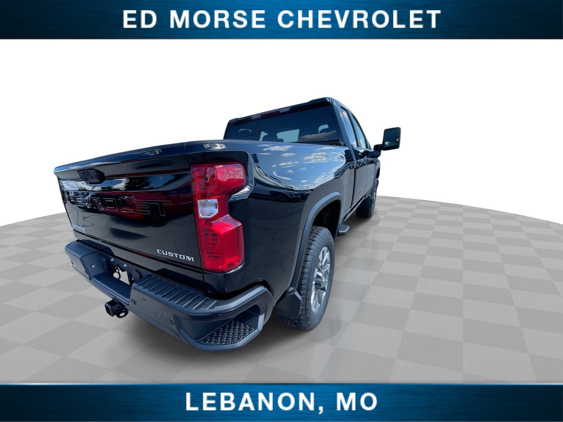 New 2026 Chevrolet Silverado 2500 Custom w/ Custom Value Package AWD/4WD image 8