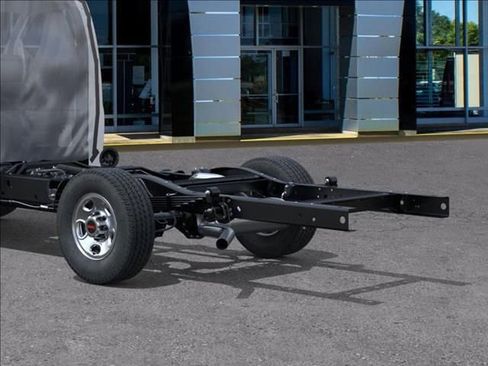 New 2025 GMC Savana 3500 w/ Power Convenience Package RWD image 11