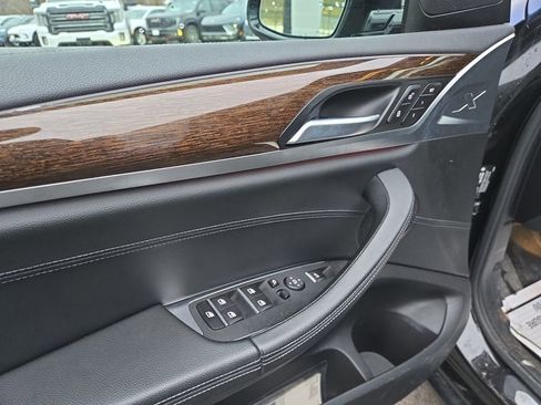 Used 2019 BMW X3 M40i w/ Premium Package image 11
