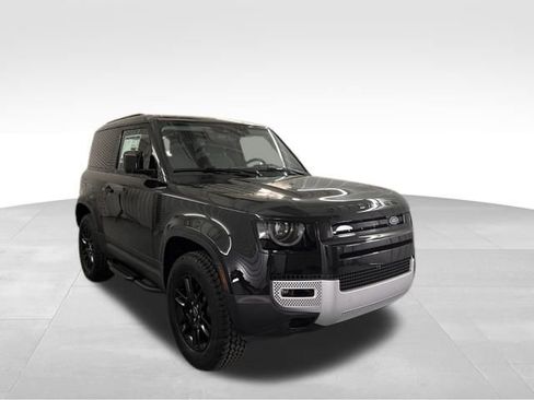 New 2025 Land Rover Defender 90 S image 3