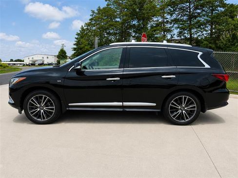 Used 2016 INFINITI QX60 Luxe w/ Deluxe Technology Package AWD/4WD image 4