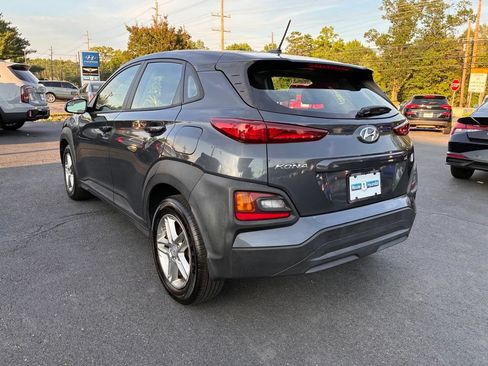 Used 2021 Hyundai Kona SE FWD image 4