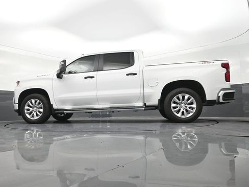 Used 2021 Chevrolet Silverado 1500 Custom w/ Custom Max Trailering Package AWD/4WD image 25