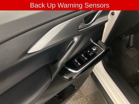 Used 2023 MAZDA CX-9 Touring image 13