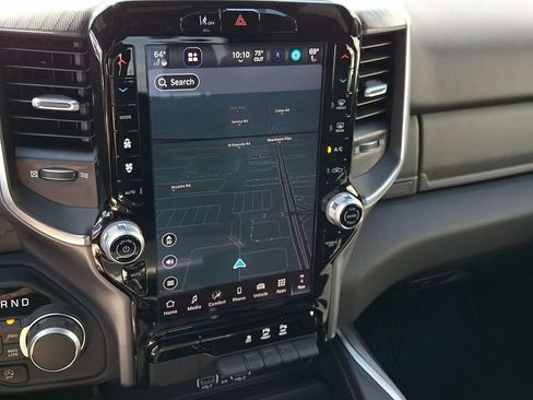 Used 2025 RAM 1500 Big Horn AWD/4WD image 17