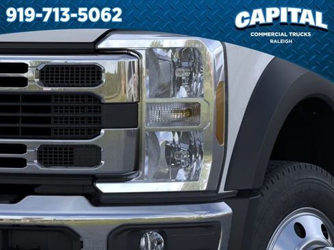 New 2025 Ford F550 4x4 SuperCab Super Duty image 18