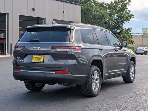 Used 2022 Jeep Grand Cherokee L Laredo w/ Luxury Tech Group I AWD/4WD image 7