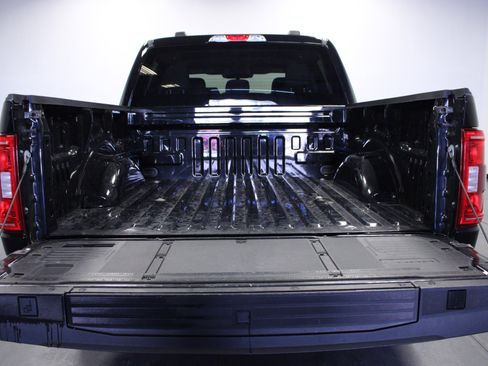 Used 2022 Ford F150 XLT w/ XTR Package image 14