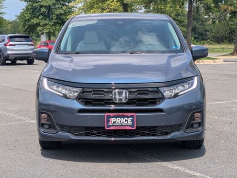 Used 2026 Honda Odyssey Touring image 2
