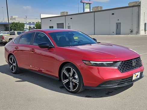 Used 2024 Honda Accord Sport image 6