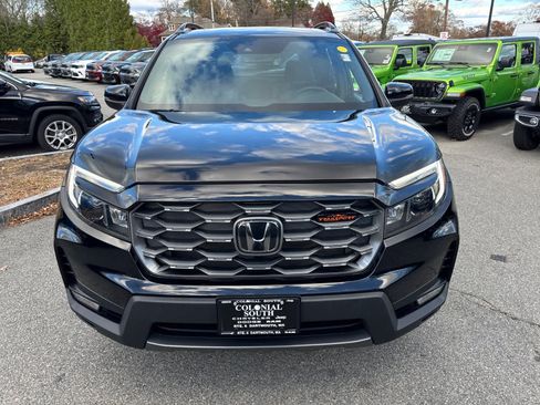 Used 2023 Honda Passport TrailSport image 9