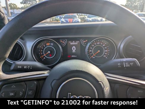 Used 2021 Jeep Wrangler Unlimited Sport image 31