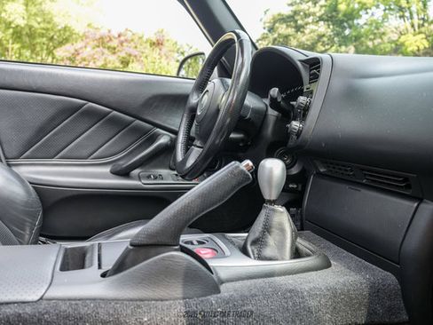 Used 2000 Honda S2000 image 63