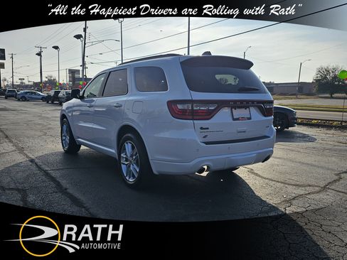 Used 2024 Dodge Durango GT image 6