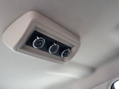 Certified 2019 Dodge Journey GT image 23