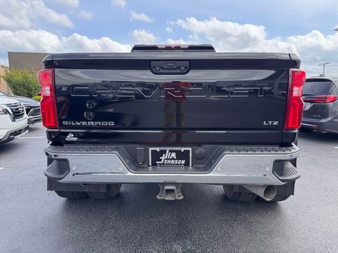 Used 2022 Chevrolet Silverado 3500 LTZ w/ LTZ Convenience Package AWD/4WD image 4