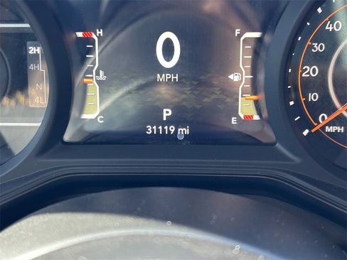 Used 2024 Jeep Wrangler Sport S image 35