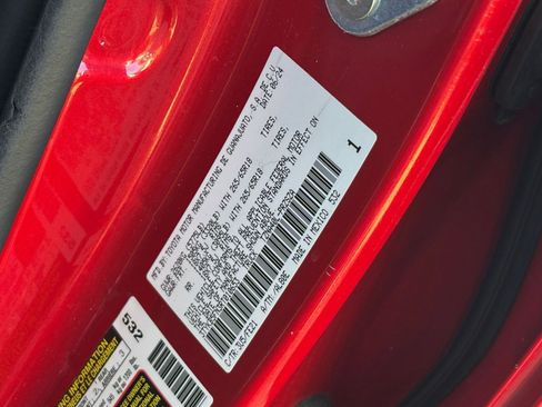 Used 2024 Toyota Tacoma TRD Sport image 29