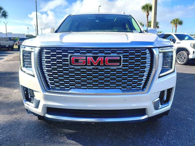 Used 2023 GMC Yukon Denali RWD image 13