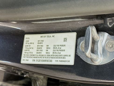 Used 2024 Tesla Model 3 Long Range AWD/4WD image 12