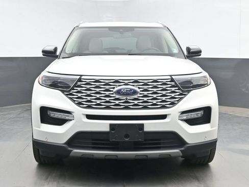 Used 2022 Ford Explorer Platinum w/ Equipment Group 601A AWD/4WD image 3