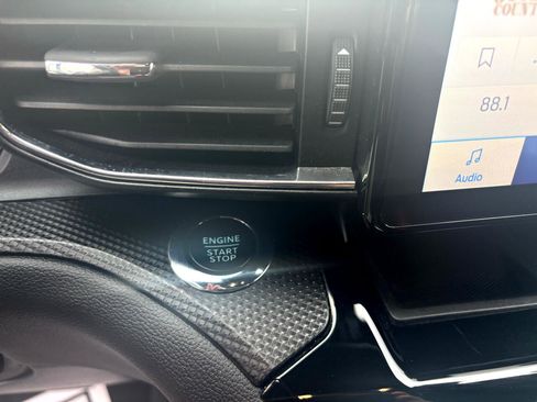 Used 2023 Ford Explorer ST-Line w/ Class IV Trailer Tow Package image 34