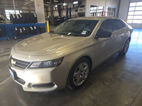 Used 2015 Chevrolet Impala LS image 4