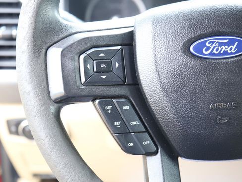 Used 2017 Ford F250 XLT image 12