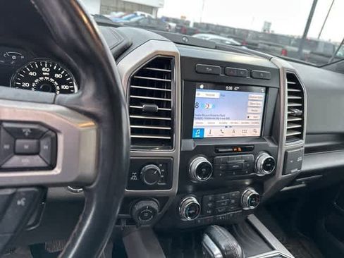 Used 2019 Ford F150 Platinum w/ Equipment Group 701A Luxury image 6