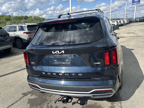 Used 2022 Kia Sorento S AWD/4WD image 7