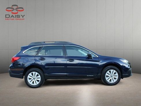 Used 2018 Subaru Outback 2.5i AWD/4WD image 4