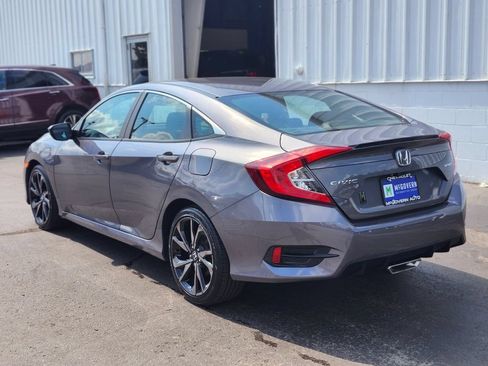 Used 2019 Honda Civic Sport image 3
